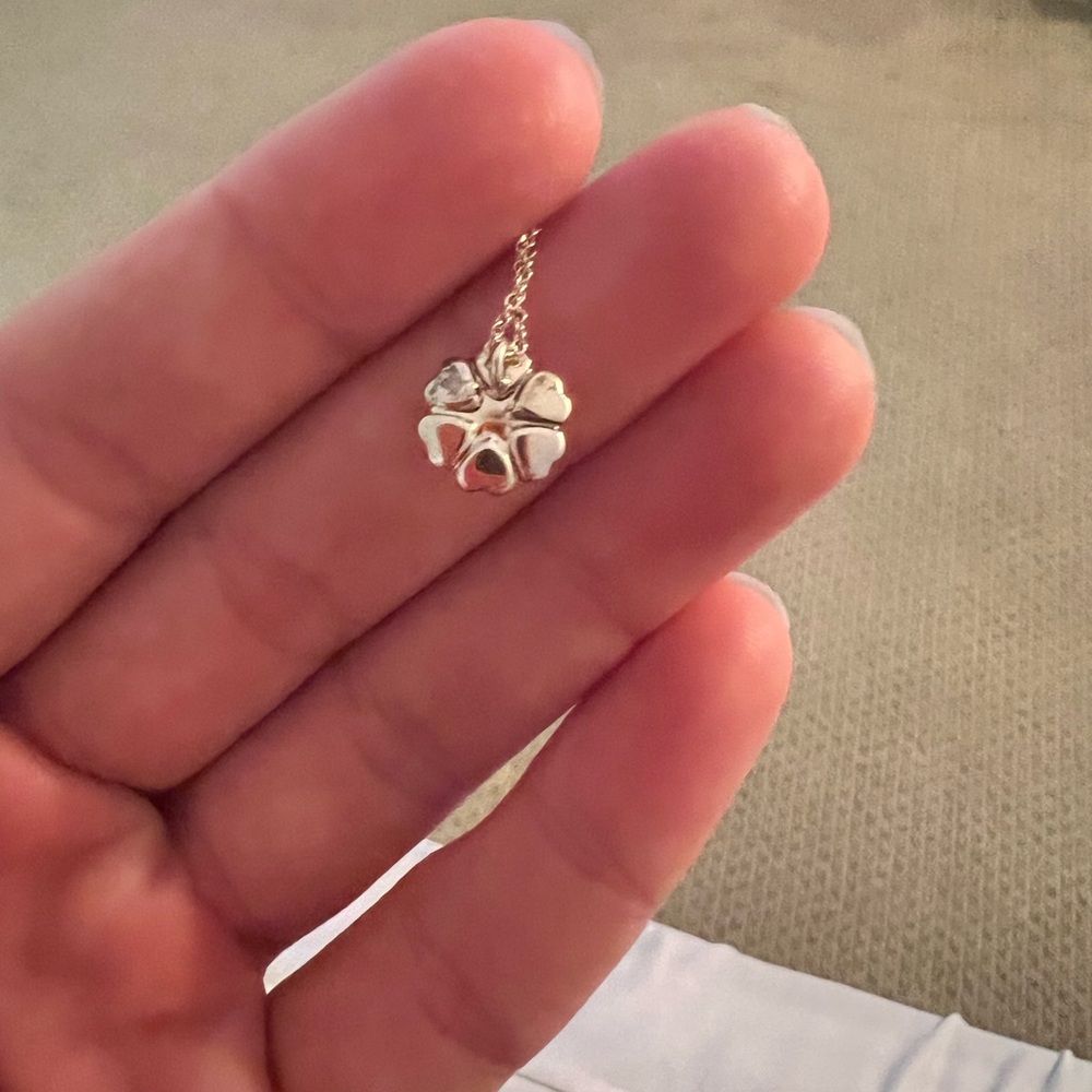 Silver Four-Leaf Clover Pendant Necklace - Women Jewelry